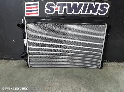 2013 Volkswagen Golf Radiator 0000151816