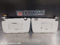 2010 Nissan Xtrail Sunvisor 0000191383