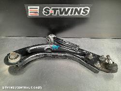 2015 Citroen C4 Picasso Left Front Lower Control Arm 0000180011