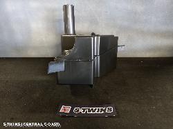 2005 Holden Commodore Overflow Bottle 0000123045