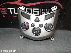 2014 Holden Barina Heater Ac Controls 0000042208