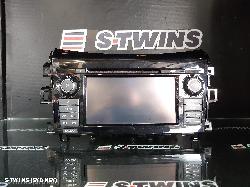 2016 Nissan Navara Radio Cd Dvd Sat Tv 0000177361