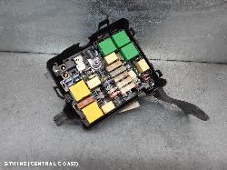 2012 Peugeot 208 Fuse Box 0000075989