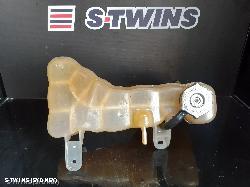 2013 Chrysler 300C Overflow Bottle 0000111575