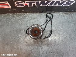 2008 Chrysler Voyager Left Rear Hub Assembly 0000123250