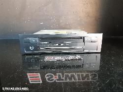 2011 Audi Q7 Radio Cd Dvd Sat Tv 0000128148