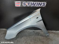 2008 Chrysler Sebring Left Guard 0000110647