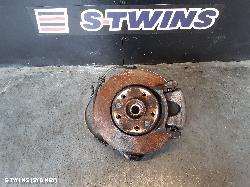 2017 Renault Megane Right Front Hub Assembly 0000111530