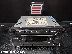 2007 Jeep Grandcherokee Radio Cd Dvd Sat Tv 0000158432