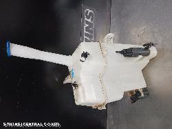 2013 Hyundai I40 Washer Bottle 0000223029