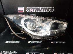 2014 Hyundai I40 Right Headlamp 0000160294