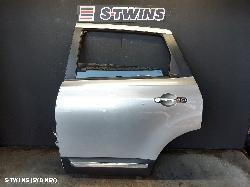 2013 Nissan Dualis Left Rear Door Sliding 0000185943