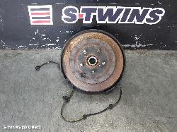 2017 Toyota 86 Left Rear Hub Assembly 0000125616
