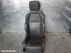 2015 Peugeot 508 Front Seat 0000101145