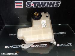 2012 Ford Territory Overflow Bottle 0000186125