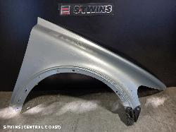 2008 Volvo C30 Right Guard 0000200356