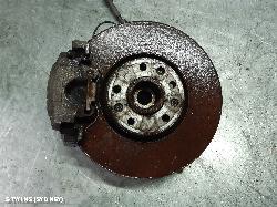 2015 Peugeot 308 Left Front Hub Assembly 0000092445