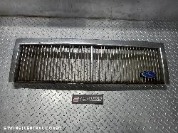 1992 Ford Ltd Grille 0000125119