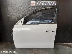 2011 Hyundai I30 Left Front Door 0000147054
