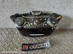 2015 Holden Commodore Heater Ac Controls 0000136718