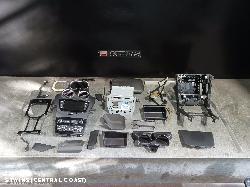 2010 Holden Commodore Radio Cd Dvd Sat Tv 0000221366