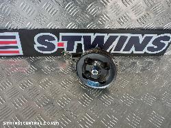 2012 Nissan Navara Steering Pump 0000063035