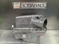 2016 Toyota Camry Air Cleaner Box 0000195296