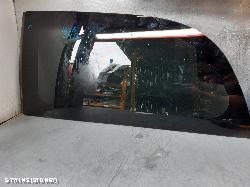 2010 Chrysler Voyager Left Rear Side Glass 0000078041