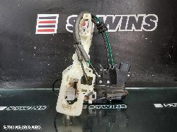 2011 Kia Sorento Door Boot Gate Lock 0000223227