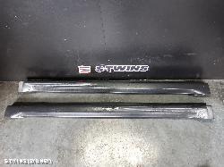 2010 Mitsubishi Outlander Side Step Skirt 0000135347