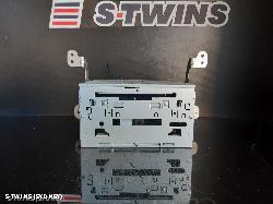 2010 Mitsubishi Outlander Radio Cd Dvd Sat Tv 0000135345