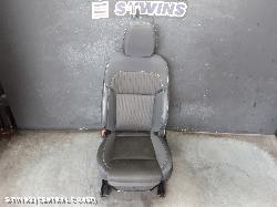2022 Renault Kaleos Front Seat 0000227326