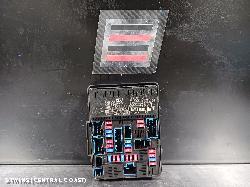 2015 Nissan Pathfinder Fuse Box 0000231057