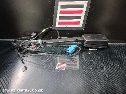 2014 Volkswagen Tiguan Seat Belt Stalk 0000225245
