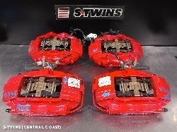 2018 Chrysler 300C Caliper 0000229320