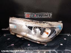 2016 Toyota Hilux Left Headlamp 0000231518