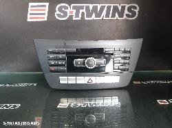2013 Mercedes C Class Radio Cd Dvd Sat Tv 0000233785