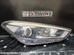 2016 Hyundai Tucson Right Headlamp 0000231935