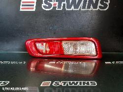2014 Mitsubishi Outlander Right Taillight 0000236663