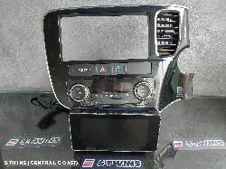 2018 Mitsubishi Outlander Radio Cd Dvd Sat Tv 0000138671