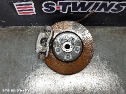 2018 Holden Equinox Left Front Hub Assembly 0000169775
