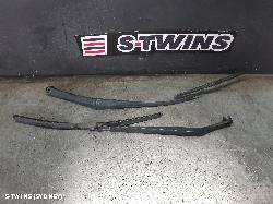 2013 Hyundai I30 Wiper Arm 0000209653