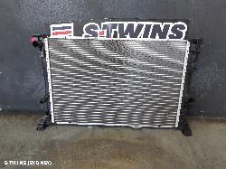 2013 Mercedes B Class Radiator 0000233663