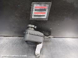 2015 Holden Captiva P S Reservoir 0000232465
