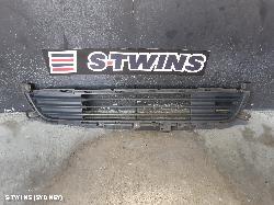 2014 Mitsubishi Outlander Grille 0000241799