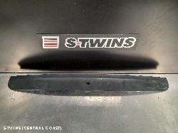 2013 Nissan Dualis NEW Rear Garnish Tailgate Garnish (Centre) Keyless Entry & W/ Camera Type J10 10/07-05/14 0000173364