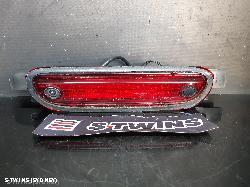 2014 Chrysler 300C High Level Stoplight Lx2 12/11-12/21 0000116944