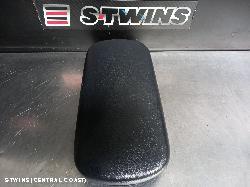 2015 Kia Cerato Console Console Lid Only Yd 04/13-05/18 0000253011