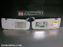 2019 Kia Carnival/Grand Carnival Sunvisor Yp Pair W/ Lamp Type 02/15-10/20 0000251295