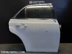 2018 Chrysler 300C Right Rear Door Sliding Lx2 12/11-12/21 0000250535
